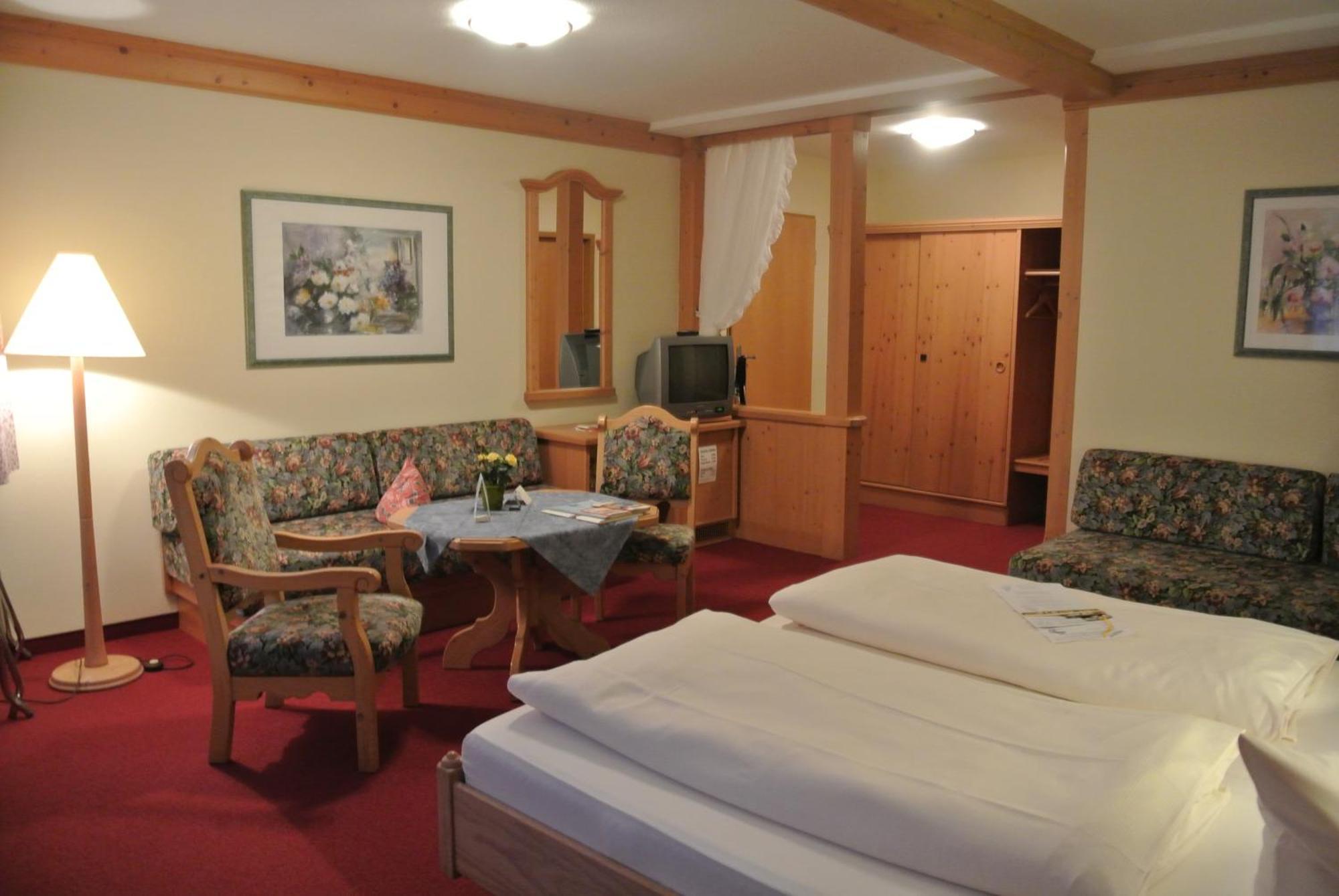 Akzent Hotel Am Bach Dettelbach Exteriér fotografie