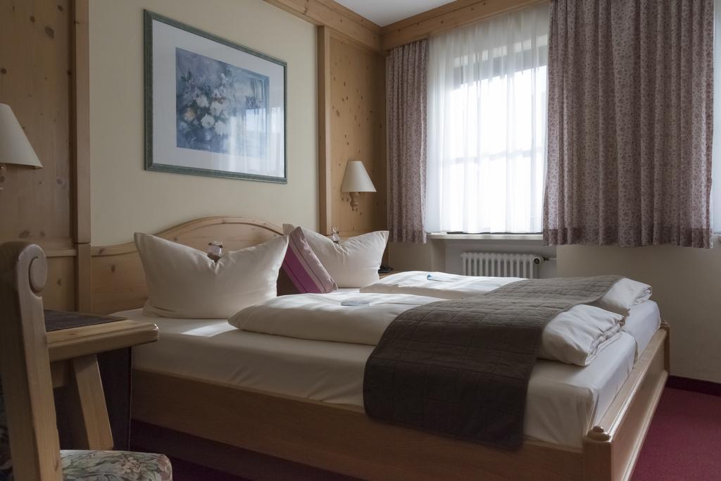 Akzent Hotel Am Bach Dettelbach Exteriér fotografie