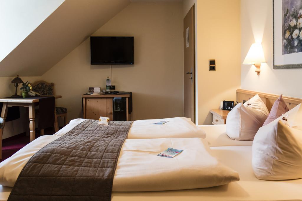Akzent Hotel Am Bach Dettelbach Exteriér fotografie